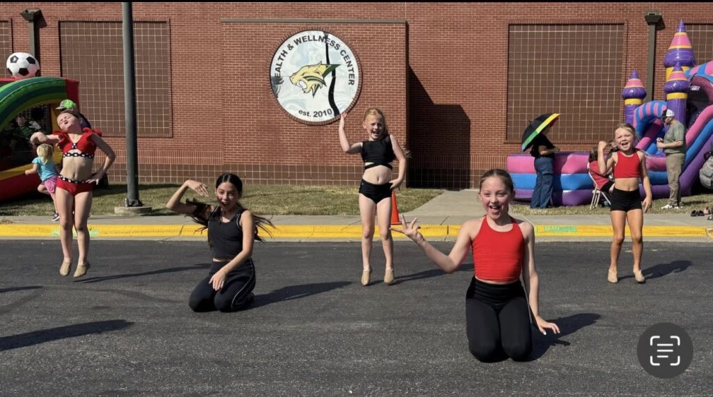 The Dance Element Community / Performances photo, 2025