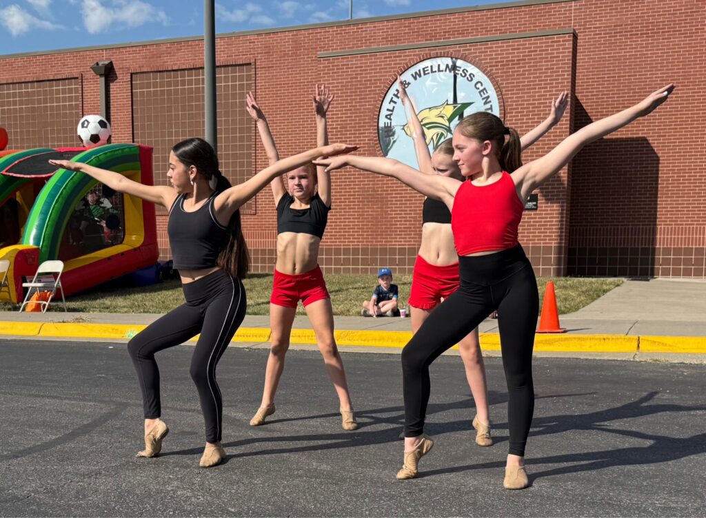 The Dance Element Community / Performances photo, 2025