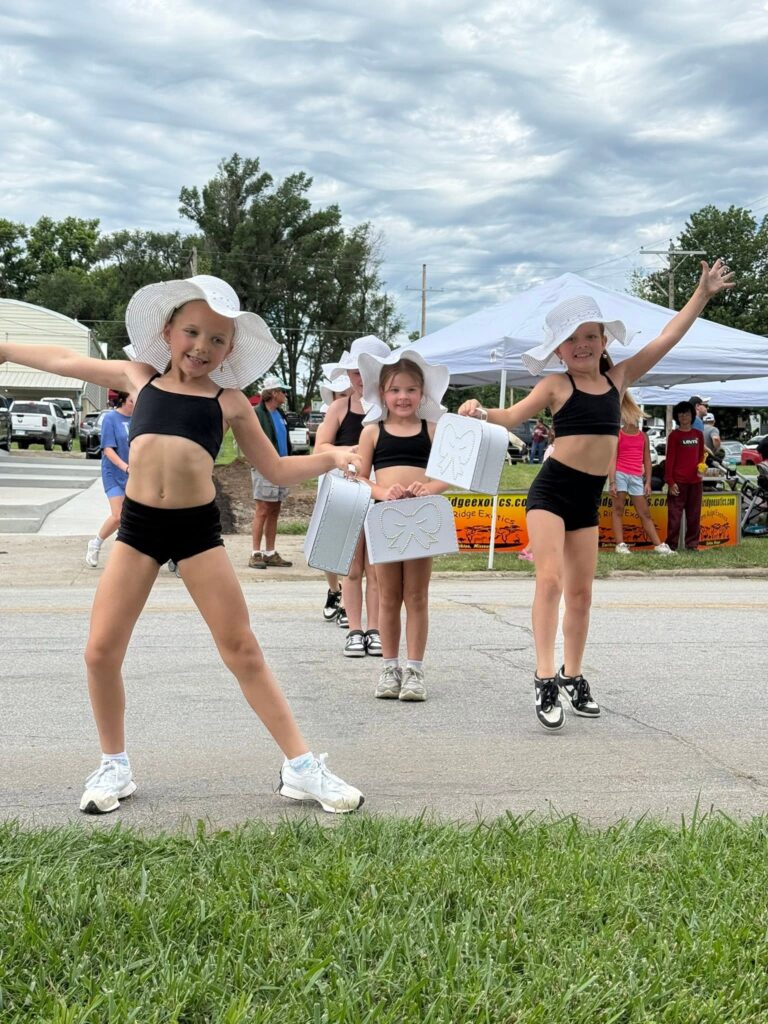 The Dance Element Community / Performances photo, 2026