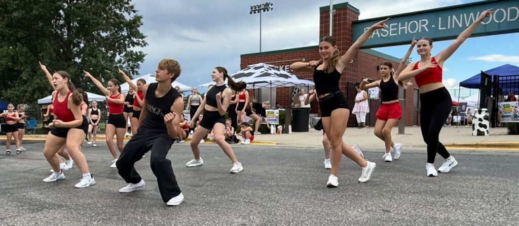 The Dance Element Community / Performances photo, 2026